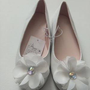 Girls Nina White Dress Shoe (sz. 1)